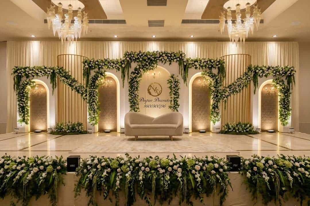 Stage decor image 1